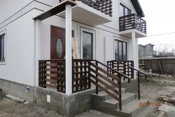 Cara membuat teras ke rumah