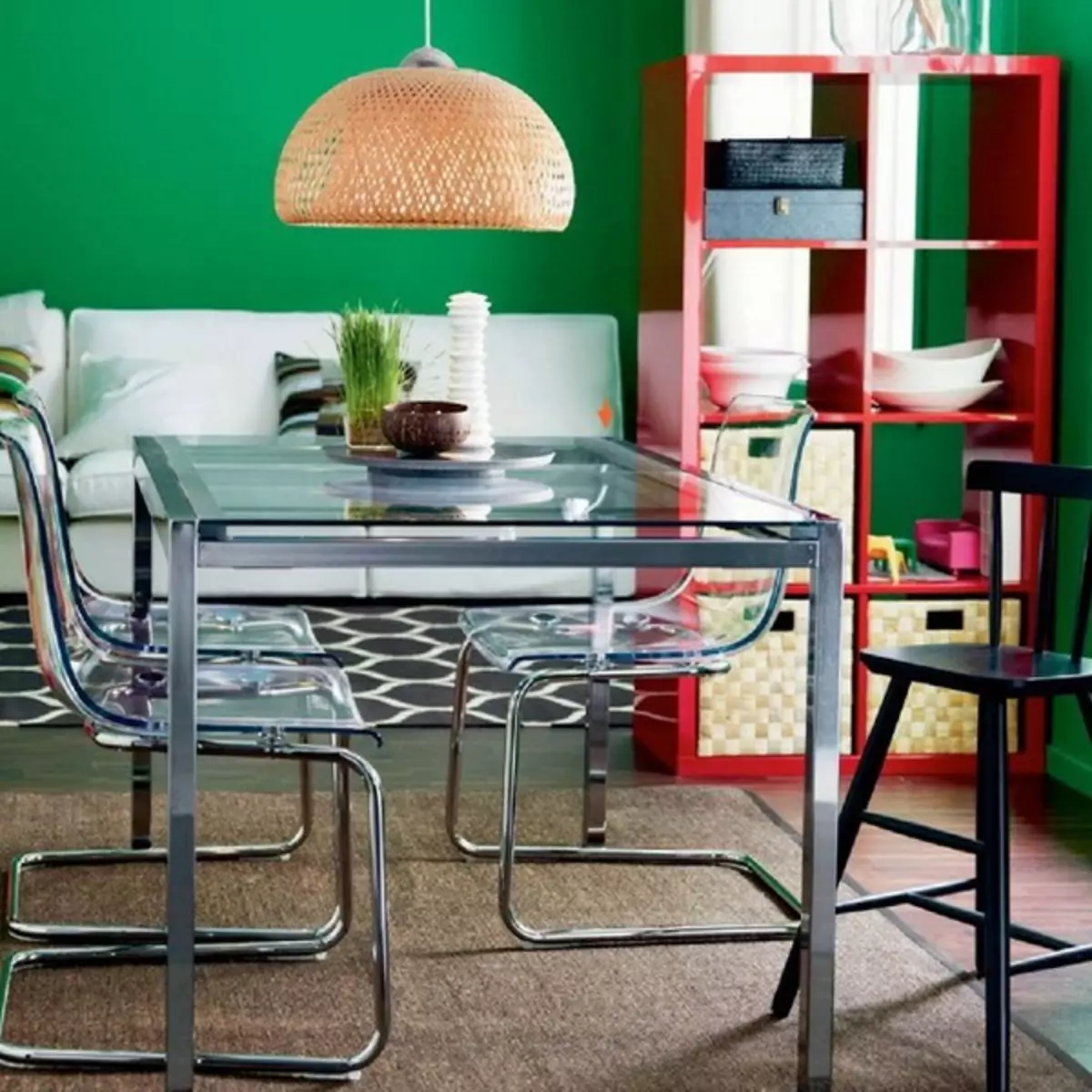 Внатрешни работи на кујната и трпезаријата од Каталог на IKEA 2019 (20 фотографии)