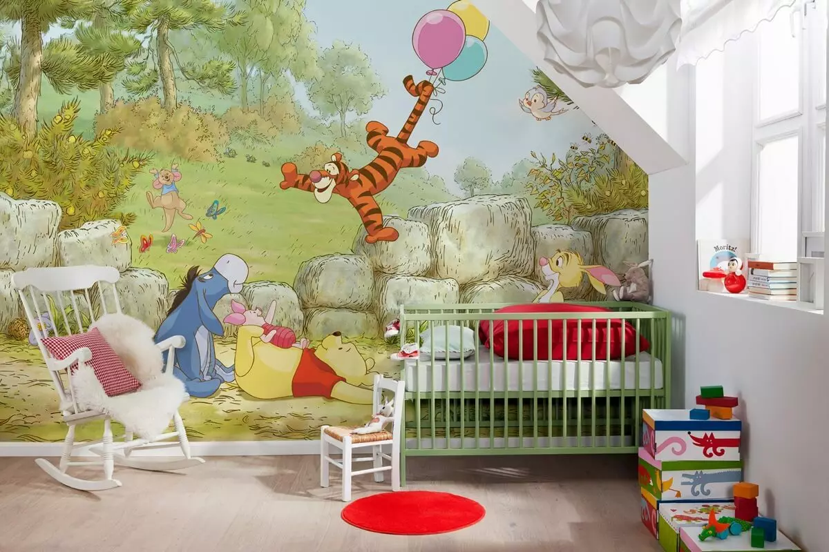 Vægmaleri i Nursery: Delight eller Utopia?