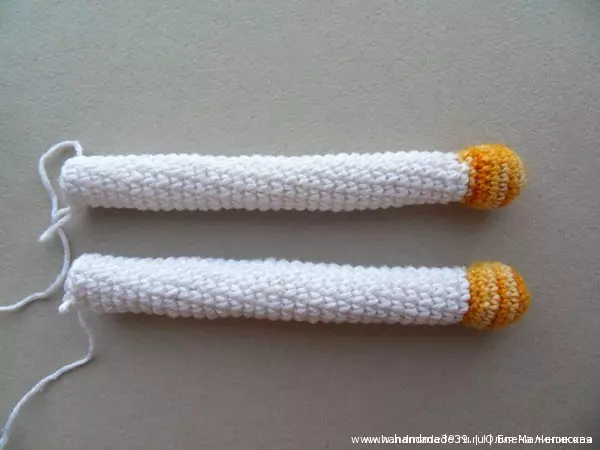 Mphaka crochet: chiwembu ndi kufotokozera kwa kalasi ya Master ndi kanema