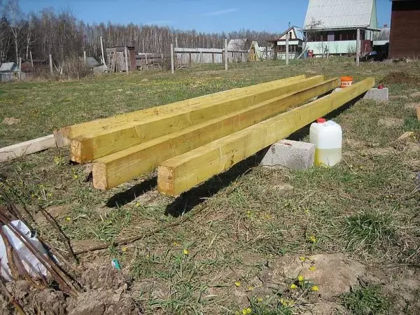 Cum de a construi gospodării din lemn, pe un cadru metalic