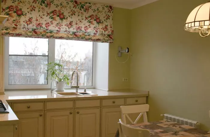 Sådan bruger du et vindueskarm i køkkenet (65 billeder)