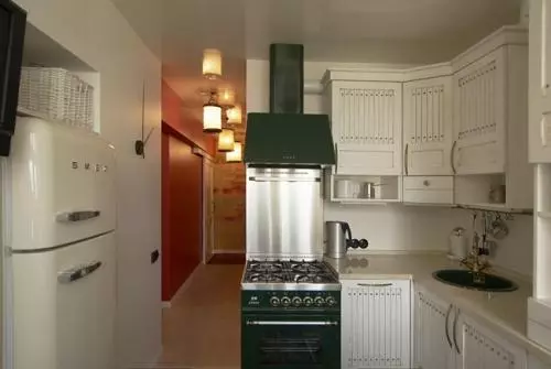 5 firkantet kjøkken. m. foto interiør. Kjøkkendesign i eksempler