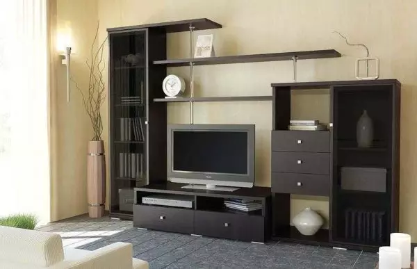 Jak si vybrat moderní sklíčko v obývacím pokoji (hala)