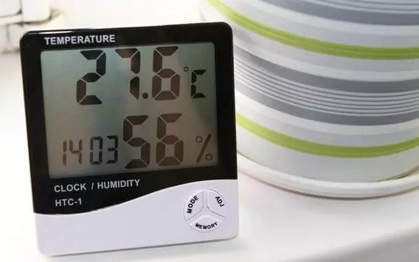 What air humidity should be at home