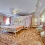 Apartamenti luksoz i Anastasia Volochkova në Shën Petersburg për 88 milion rubla. [Rishikimi i Brendshëm]