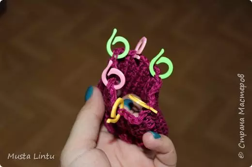 Malha malha crochet para iniciantes com esquemas e descrição