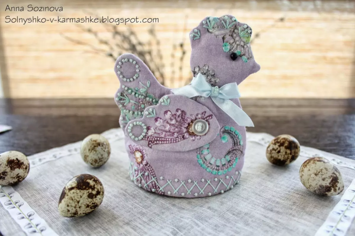 Crochet de pollastre de Pasqua: classe magistral amb esquemes i descripcions