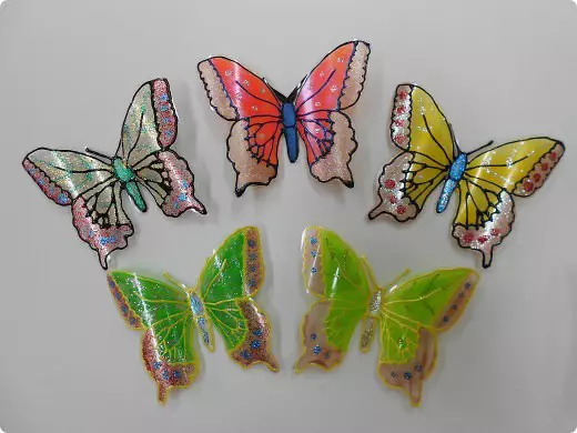 Les papillons pour des rideaux le font vous-même: faire des options
