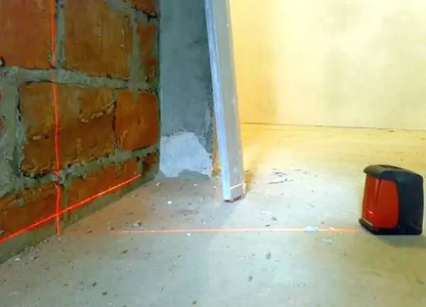 Bagaimana untuk mengisi lantai di konkrit garaj