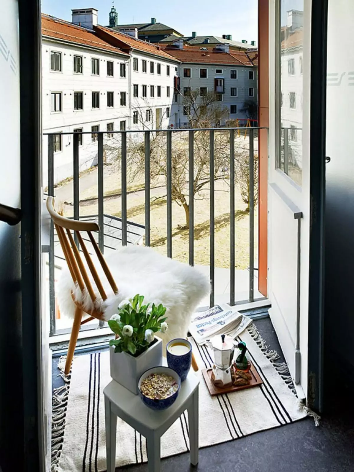 Micul design balcon în apartament