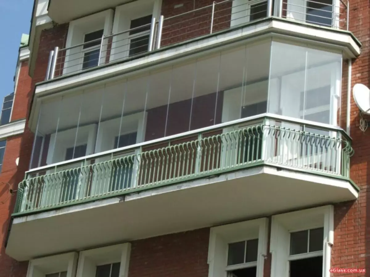 5 Pagrindiniai balkono ir lodžijos skirtumai