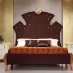 Combinatie van 2 soorten wallpapers in de slaapkamer (+40 foto's)