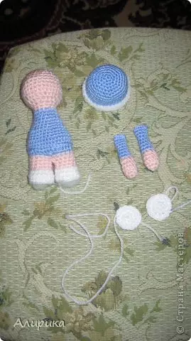 Snow Maiden Crochet: Majstra Klaso kun Skemoj kaj Priskribo