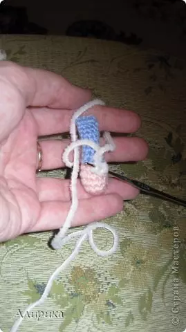 Snow Maiden Crochet: Master Class พร้อมโครงร่างและคำอธิบาย