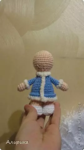 Snow Maiden Crochet: Master Class dengan Skema dan Deskripsi