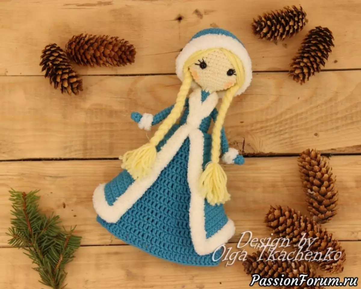 Snow Maiden Crochet: Majstra Klaso kun Skemoj kaj Priskribo