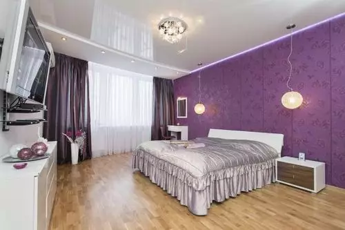 什麼顏色的窗簾適合淡紫色壁紙