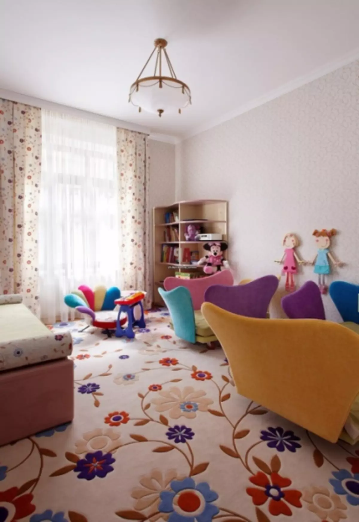 Kā izmantot tekstilmateriālus interjerā bērnu istabā (29 fotogrāfijas)