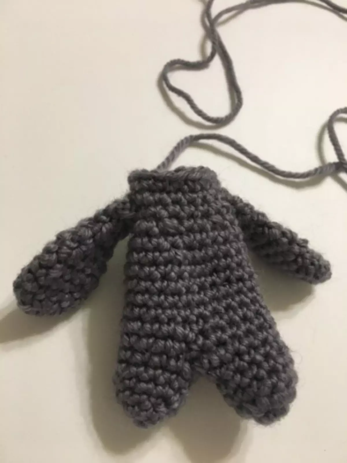 Crochet imbwa: chirongwa uye tsananguro yeiyo tenzi kirasi ine vhidhiyo