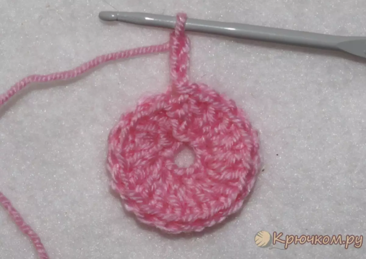 Ikholamu nge-crochet e-air loop: amacebo ngezithombe nevidiyo