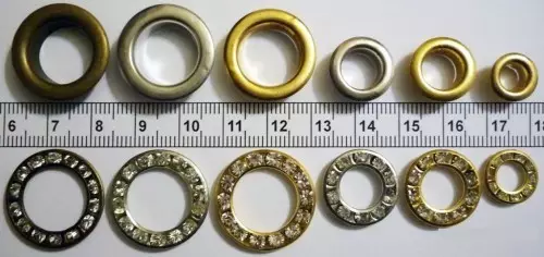 Jak zamontować Champs na zasłonach: Obliczanie wymaganej ilości i ustawienie pierścieni