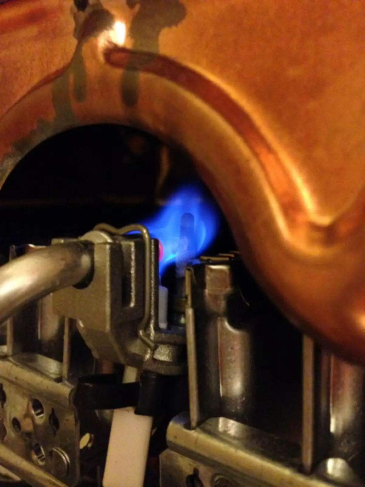 Защо газовата колона не загрява водата и какво да прави?
