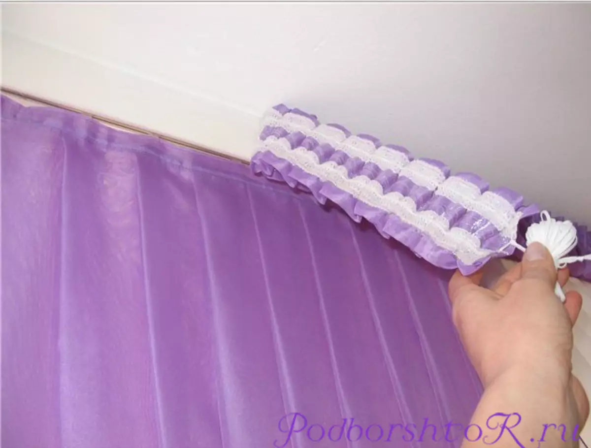 Choose and sew the brackets to the curtains: instructions for beginners