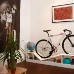 Интересни методи за съхранение на велосипеди [3 нестандартни опции]