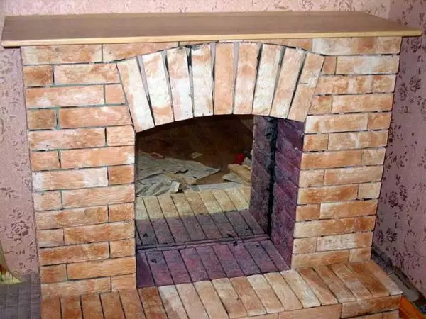 Dekoratif fo chemine fè li tèt ou