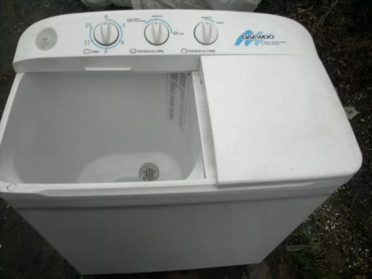 Машини за перење полуавтоматски