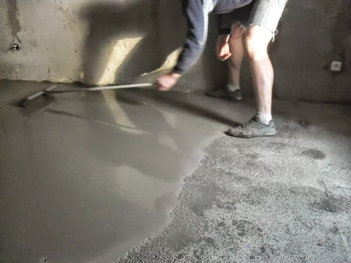 Vid vilken temperatur kan du hälla ett betongtopp