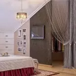 تصميم غرفة النوم الحديثة في العلية (+40 صورة)