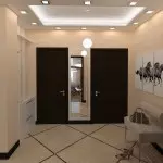 Inredning i korridoren i lägenheten