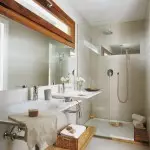 Mažai vonios kambario interjero dizainas