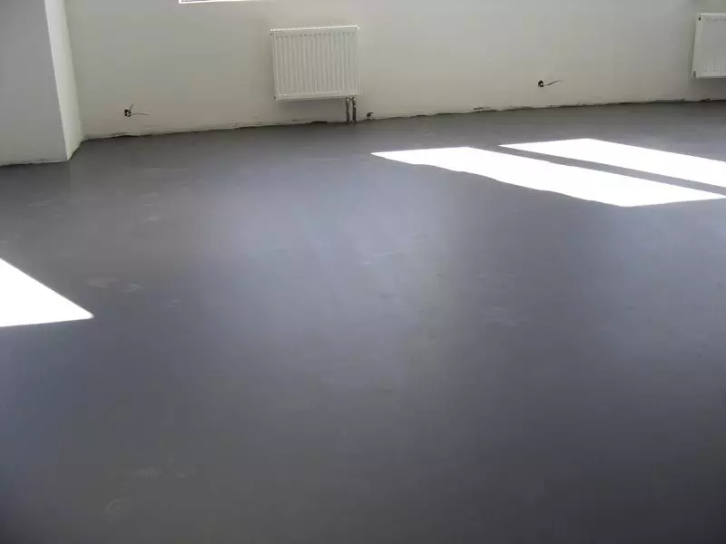 فرش سکھایا: بہتر خشک یا گیلے کیا ہے