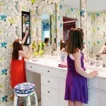 Choose modern wallpapers for the arrangement of the children's room