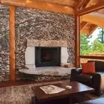 Kámen a strom v dekoraci obývacího pokoje