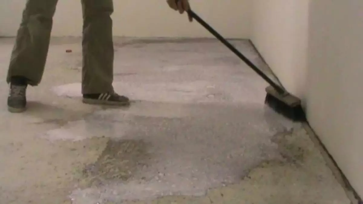 Грунтовка для наливної підлоги: яка краще і чи потрібно гарантувати