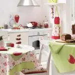 Sommerdekor: So dekorieren Sie die Küche mit Ihren eigenen Händen?
