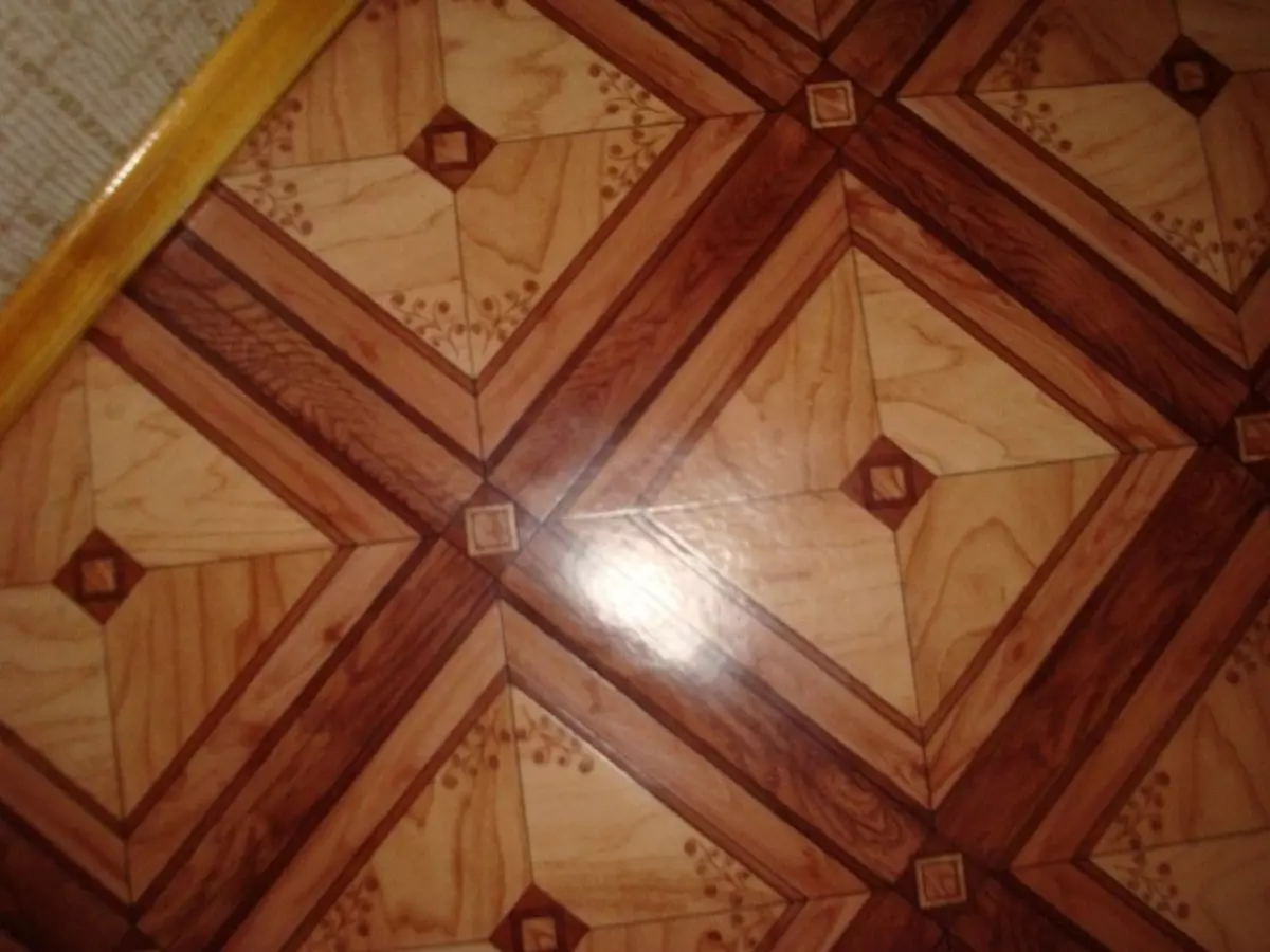 Cum și cum să aliniați podeaua din lemn sub linoleum
