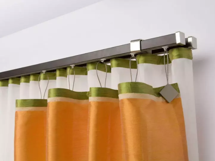 Como escolher uma cornija de perfil durável para cortinas