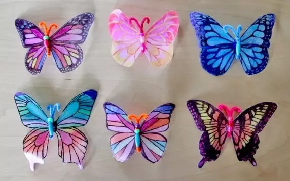 Ontdek hoe u een vlinder kunt maken voor onafhankelijk gordijnen