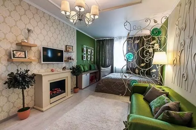 Zoniĝanta unu-ĉambra apartamento per tapeto