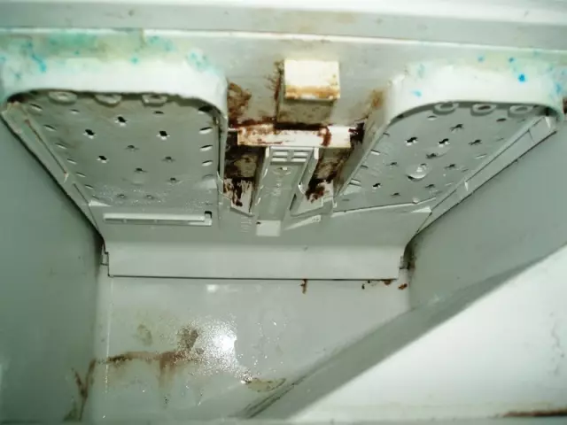 واشنگ مشین دھونے کے پاؤڈر یا ایئر کنڈیشنگ کیوں نہیں لیتا ہے اور کیا کرنا ہے؟