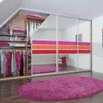 Kif tagħmel dressing room b'idejk: Tipi ta 'strutturi, installazzjoni u tlestija