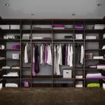 Paano magplano ng wardrobe room: Pagpili ng isang configuration, lokasyon at hindi pangkaraniwang mga ideya (+160 mga larawan)