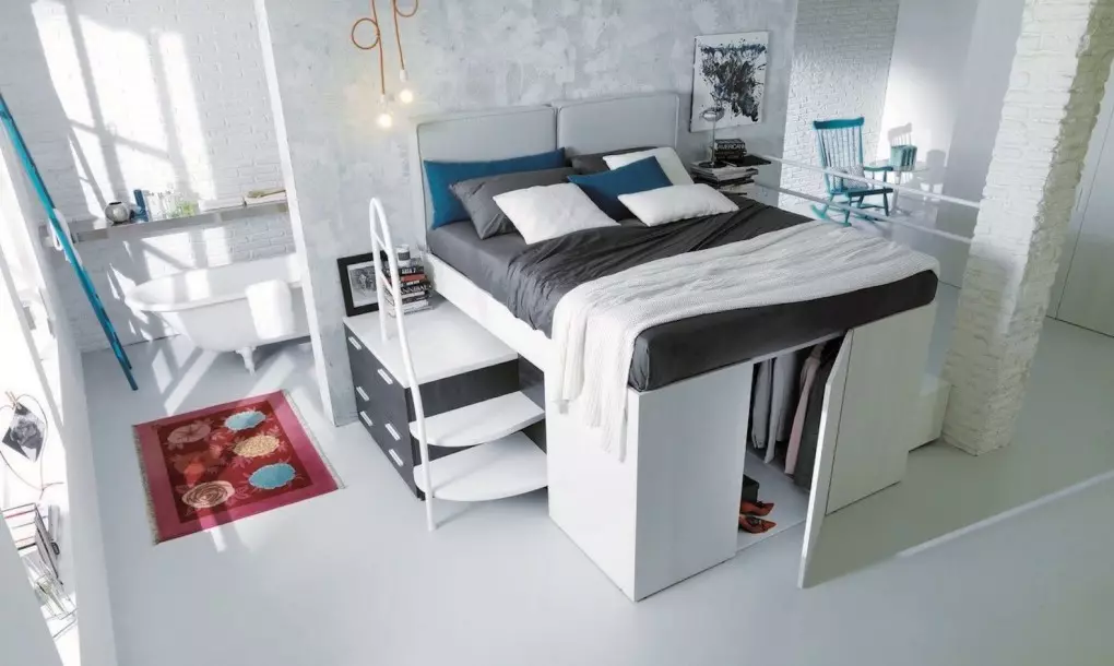 Kamar Gaun Bed