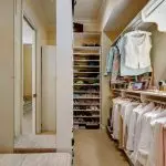 Como planejar uma sala de guarda-roupa: Escolhendo uma configuração, localização e idéias incomuns (fotos +160)