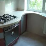 如何用小廚房功能使用窗台？